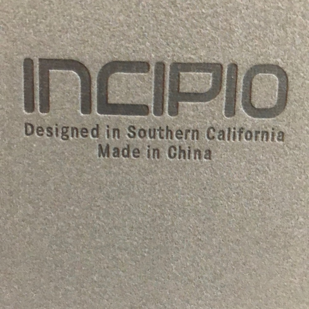 INCIPIO Tablet Cover - Picture 2 of 8